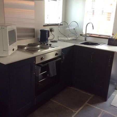 Tremeer Cottage Upper Beeding Bagian luar foto