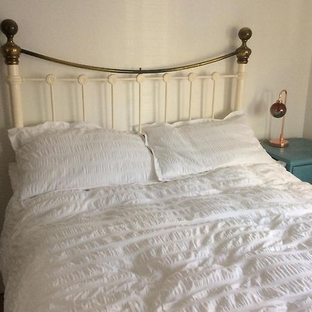 Tremeer Cottage Upper Beeding Bagian luar foto